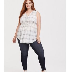 Plaid Challis Sleeveless Babydoll Tunic